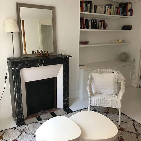 Appartamento Cosy - Abbesses Montmartre Parigi